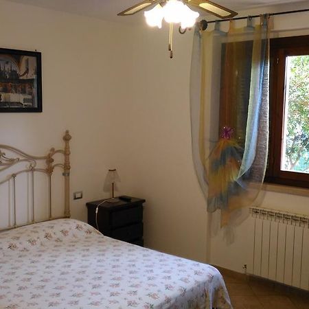 Villa San Nicola B&B Follonica Bilik gambar