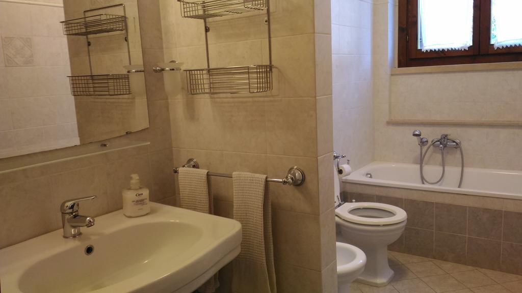Villa San Nicola B&B Follonica Bilik gambar