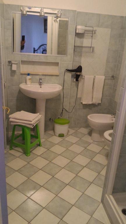 Villa San Nicola B&B Follonica Bilik gambar